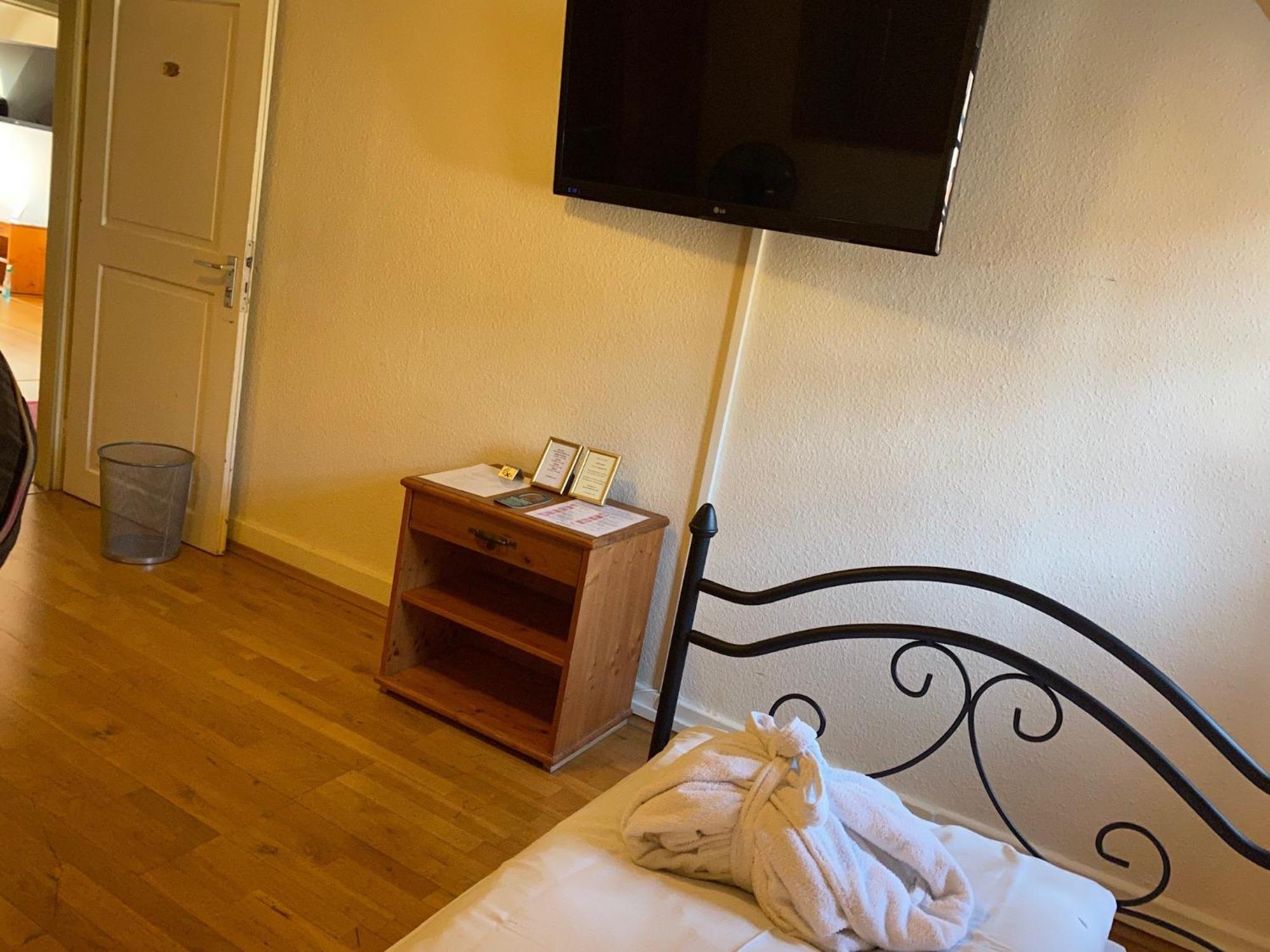Hotel Gasthaus Schuetzen Freiburg im Breisgau Phòng bức ảnh